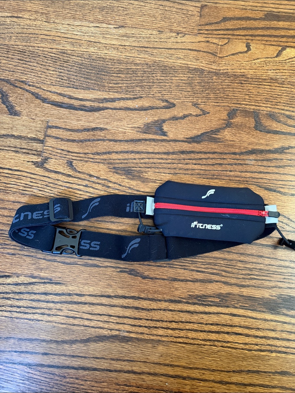 iFitness Black and Red Running Belt